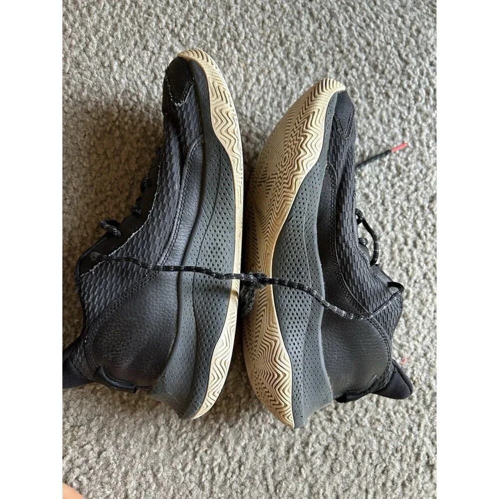 Under Armour Curry 3Z7 Grey Black Size 9.5 Basketball Stephen Curry 3026622-100